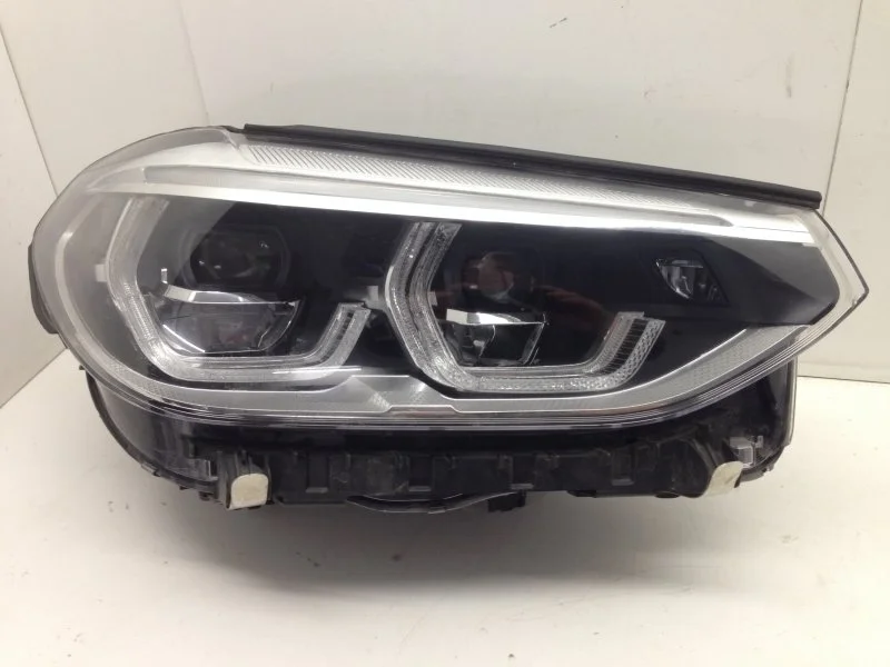 Фара BMW X3 2017-2020 63117466120 G01, передняя правая