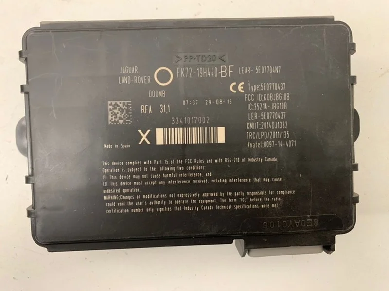 Блок управления центральным замком Land Rover Range Rover Evoque 2011-2015 FK7219H440BF 1, передний