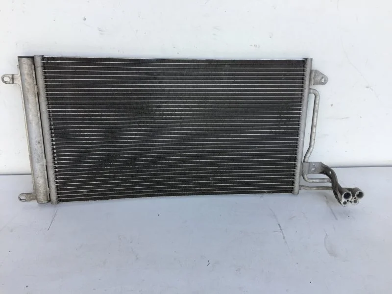 Радиатор кондиционера Volkswagen Polo 2020> 6C0816411B 6, передний