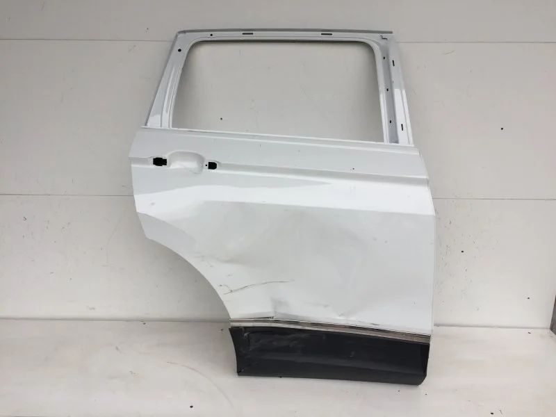 Дверь Volkswagen Tiguan 2016-2020 5NA833056H 2, задняя правая