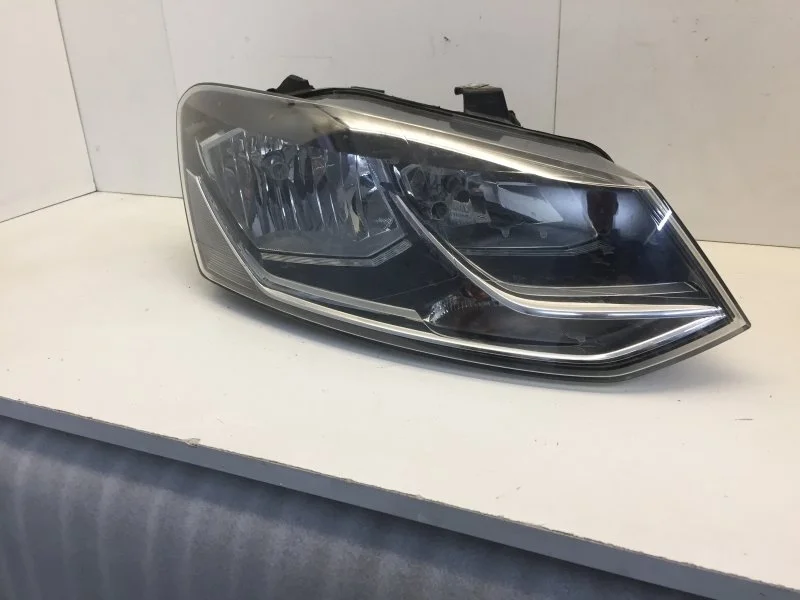 Фара Volkswagen Polo 2015-2020 6С1941006В 5, передняя правая