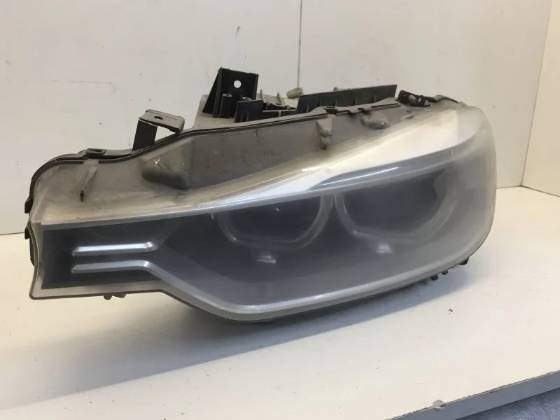 Фара Bmw 3 Series 2015-2020 63117259525 F30/F31, передняя левая