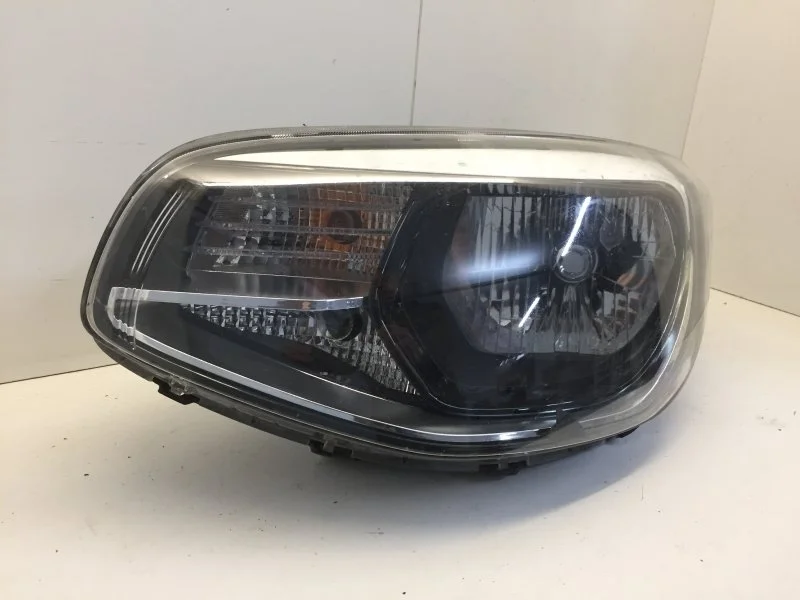 Фара Kia Soul 2013-2019 92101B2260 2, передняя левая