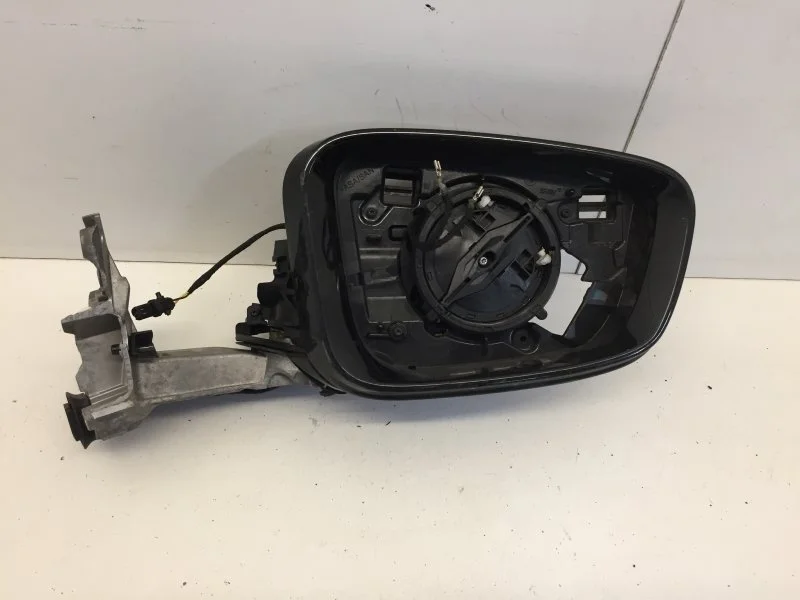 Зеркало боковое Bmw 3 Series 2018-2020 51168498232 G20, правое