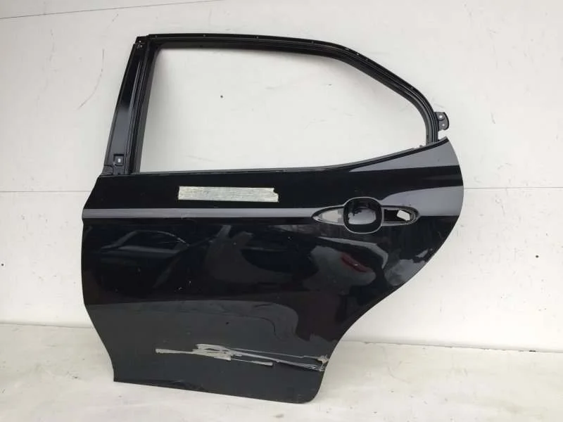 Дверь Toyota Camry 2017-2020 6700333270 XV70, задняя левая
