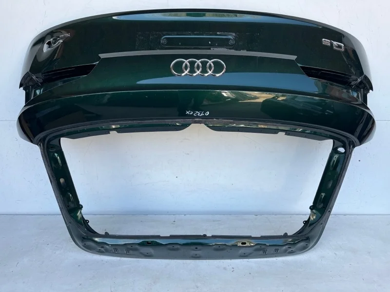Дверь багажника Audi Q5 2017-2021 80A827025D 2, задняя