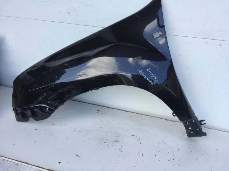 Крыло Renault Duster 2010-2015 631012718R 1, переднее левое