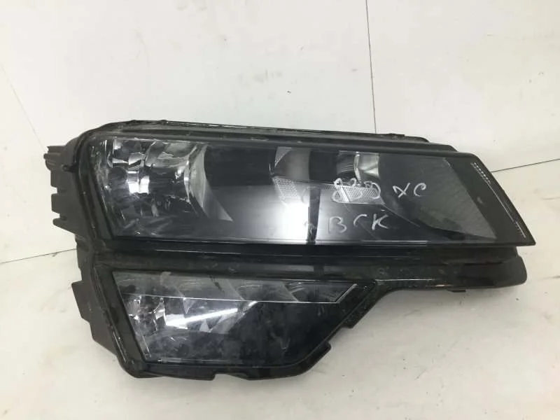Фара Skoda Karoq 2017-2022 57B941016A 1, передняя