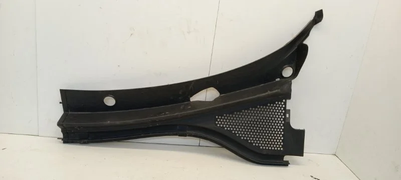 Решётка, жабо под дворники Volkswagen Tiguan 2016-2020