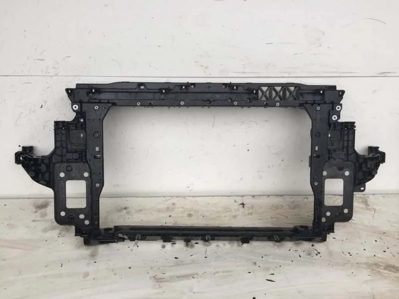 Панель передняя Kia Seltos 2019-2021 64101Q5000 1, передний