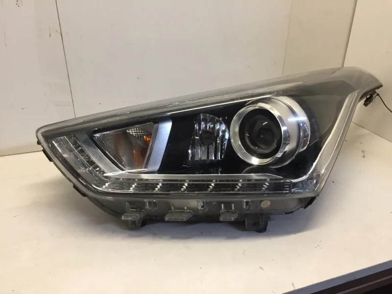 Фара Hyundai Creta 2016-2020 92101M0000 1, передняя левая