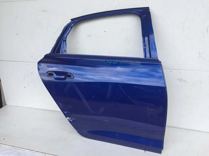 Дверь Audi A6 2018-2021 4K5833052B C8, задняя правая