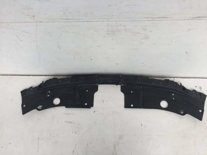 Накладка замка капота Mazda CX-5 2017-2021 KB8A50717 2, передняя