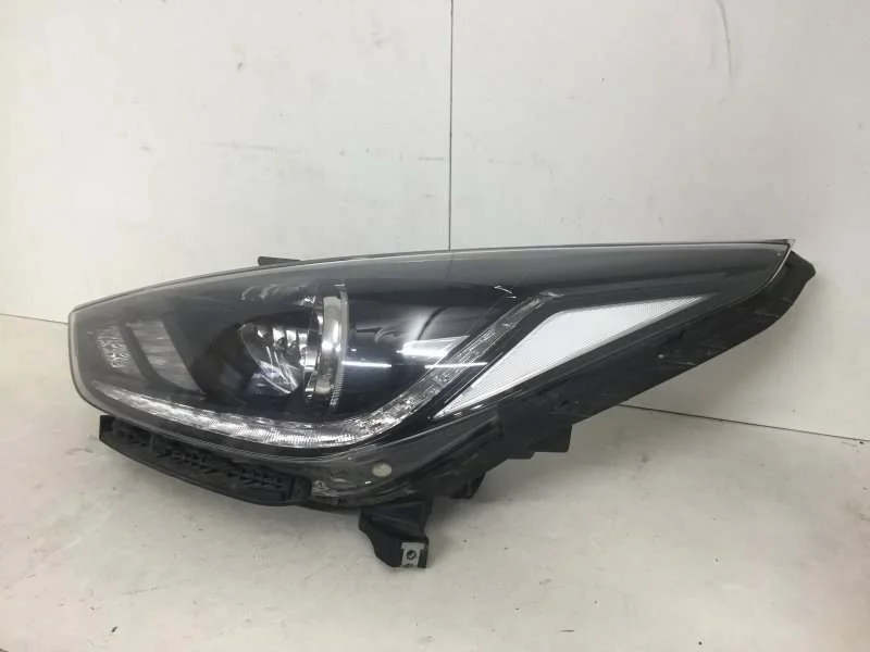 Фара Hyundai Solaris 2017-2020 92101H5100 2, передняя левая