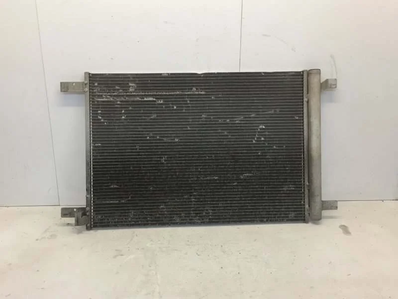 Радиатор кондиционера Skoda Octavia 2013-2020 5Q0816411BD A7, передний