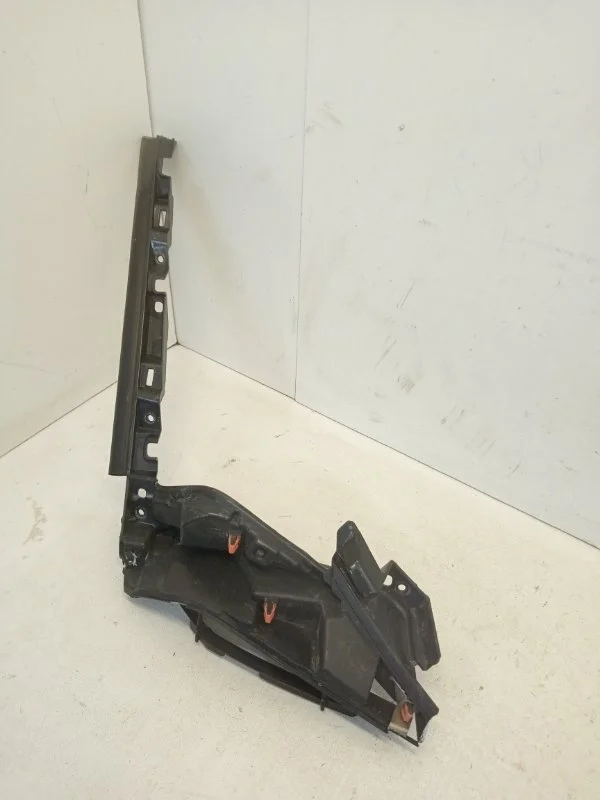 Кронштейн фары Toyota Land Cruiser Prado 2009-2020 5324660020 150, передний левый