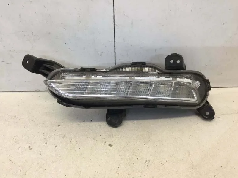 Фара противотуманная Kia Rio 2016-2023 92207H0100 4, передняя левая