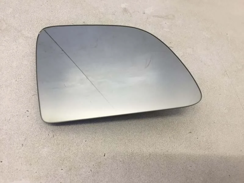 Зеркальный элемент Kia Rio 2016-2023 87611H0010 4, правый