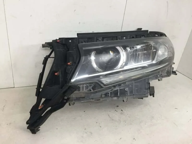 Фара Toyota Land Cruiser Prado 2009-2023 8118560N20 150, передняя левая