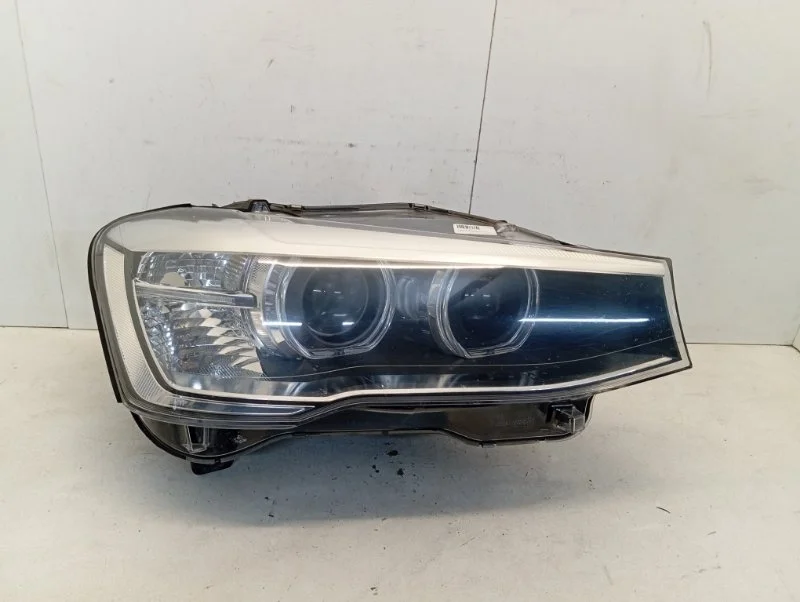 Фара BMW X3 2010-2017 63117401132 F25, передняя правая