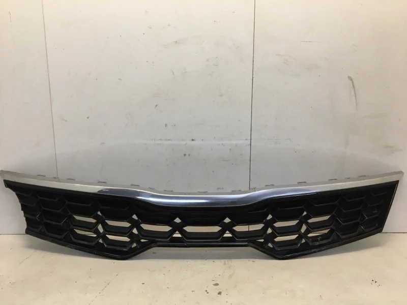 Решётка радиатора Kia Rio 2017-2020 86351H0710 4, передняя