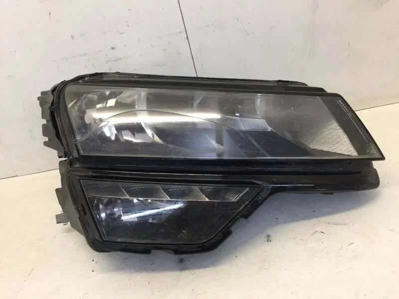 Фара Skoda Karoq 2017-2023 57B941016A 1, передняя правая