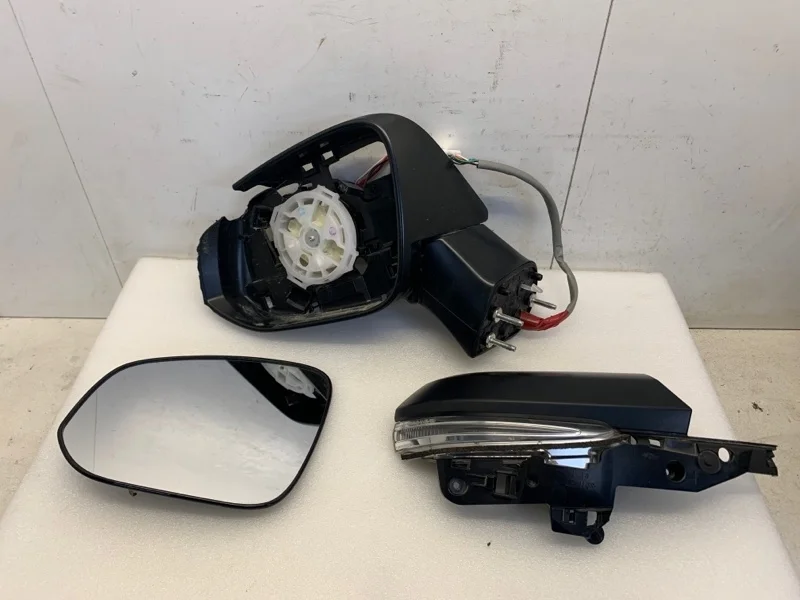 Зеркало боковое Toyota Rav4 2019 8794042F71 XA50 2, левое