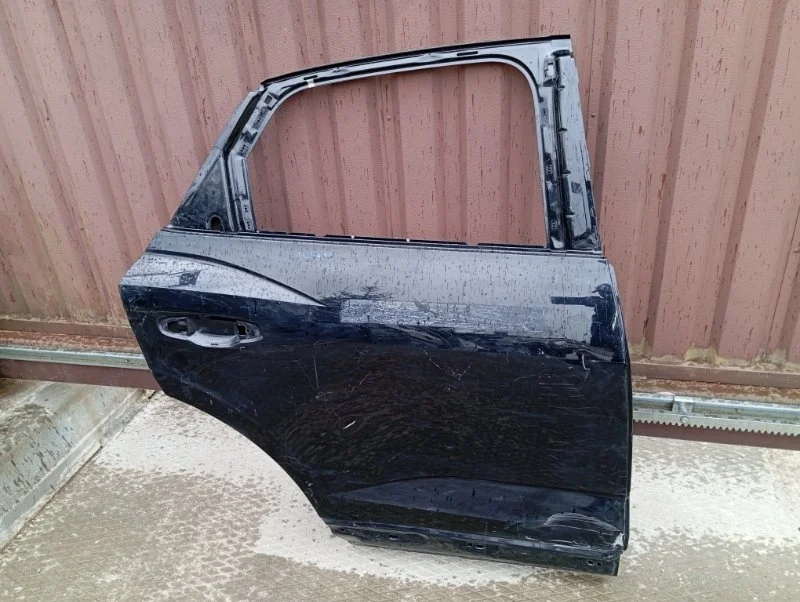 Дверь Audi Q3 2011-2018 8U0833052B 1, задняя правая