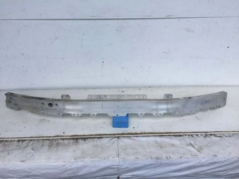 Усилитель бампера Mercedes-Benz E-Klasse 2016-2023 A2136200130 W213, передний