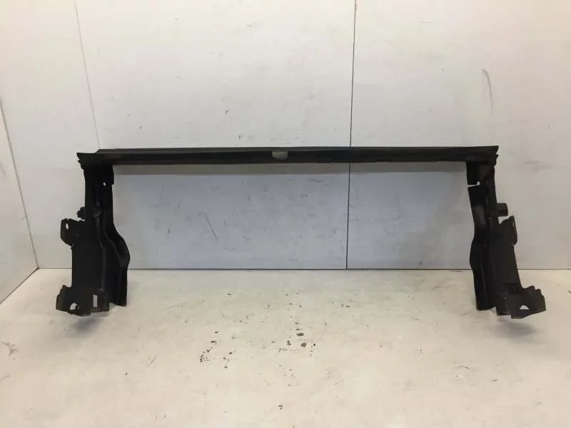 Воздуховод радиатора BMW 5 series 2016-2023 51747383846 G30/G31, передний