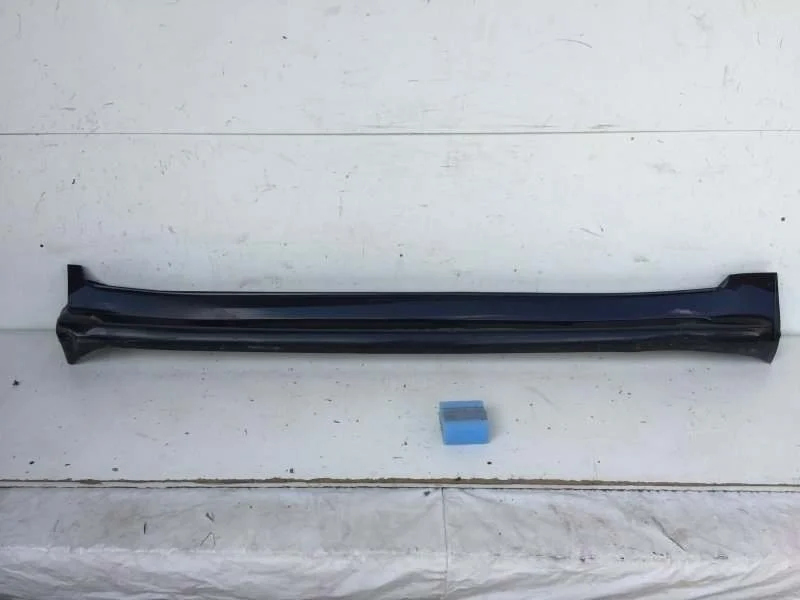 Накладка порога Toyota Land Cruiser 2007-2021 5177360160 200, правая