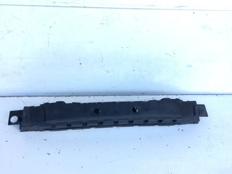 Наполнитель бампера Volvo Xc70 2007-2016 30678674 2, передний