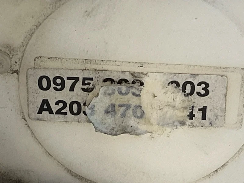 Датчик уровня топлива Mercedes-Benz C-Klasse 2000-2008 A2034701641 W203