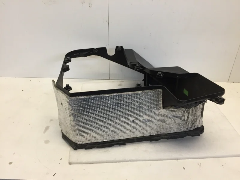 Корпус блока Volkswagen Transporter 7E0907296C, передний