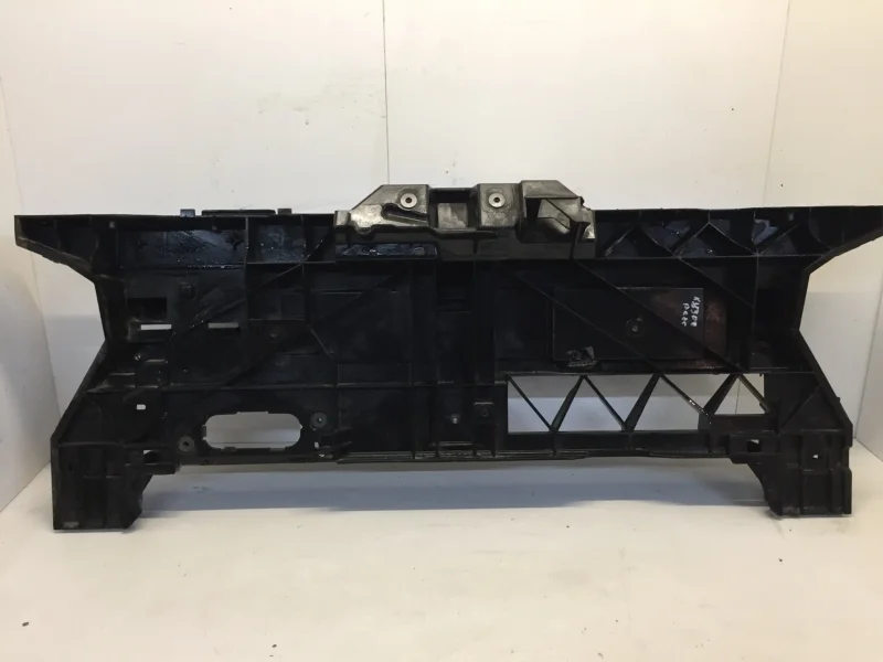 Панель передняя Peugeot Traveller 2016-2024 9808290780 1, передний