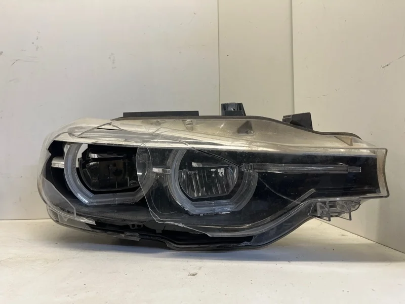 Фара светодиодная BMW 3 series 63118492474 F30/F31, передняя правая