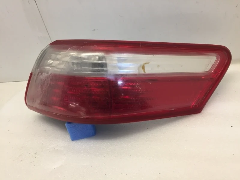Фонарь Toyota Camry 2006-2011 8155133360 XV40, задний правый