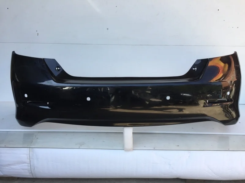 Бампер Toyota Camry 5215933330 XV50, задний
