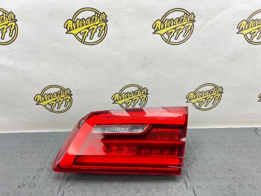 Фонарь задний внутренний правый BMW M5 F90 (2017—2020)