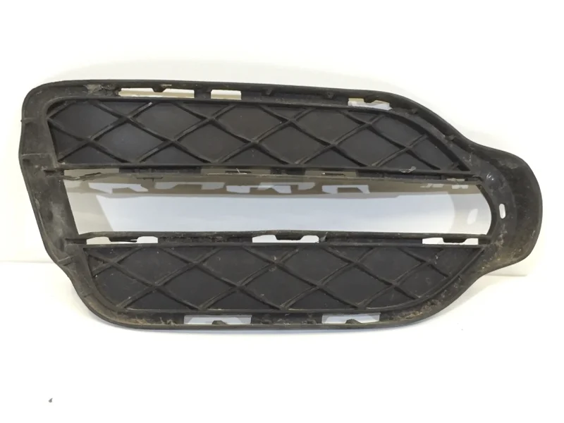 Решётка ПТФ Mercedes-Benz GLK-klasse 2008-2015 A2048857223 X204, передняя правая