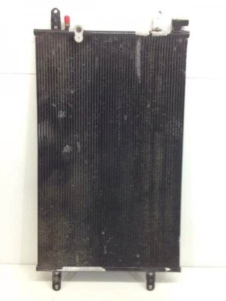 Радиатор кондиционера Audi A6 2004-2011 4F0260401M C6, передний