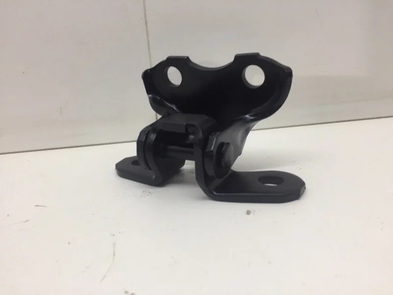 Петля двери Toyota Rav4 2015-2019 6874012120 CA40, передняя левая