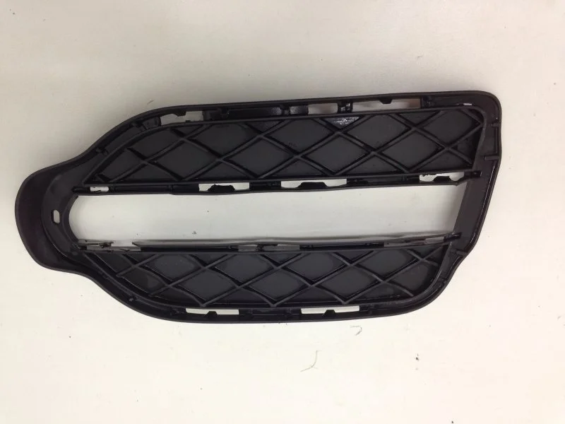 Решётка ПТФ Mercedes-Benz Glk-Klasse 2012-2015 A2048857123 X204, передняя левая