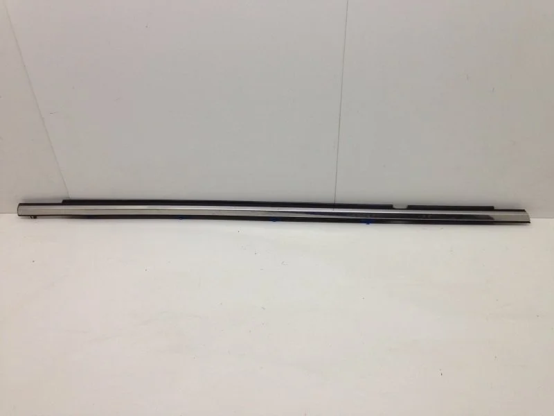 Накладка стекла двери Mazda 6 2007-2013 GS1D50670D GH, задняя левая