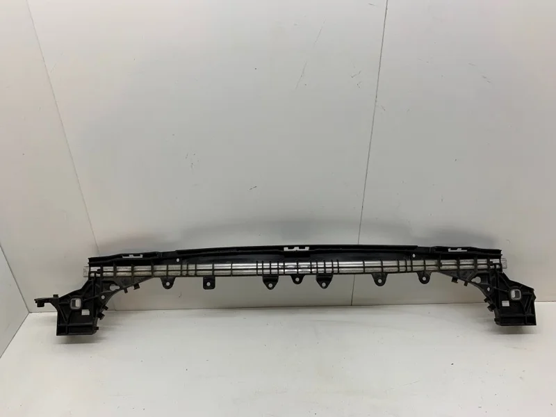 Панель передняя Mercedes-Benz C-klasse 2014-2018 A2056204101 W205, передний