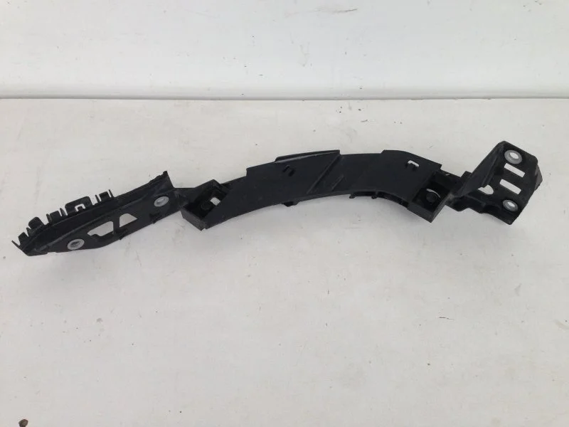 Кронштейн бампера Volkswagen Polo 2014-2020 5