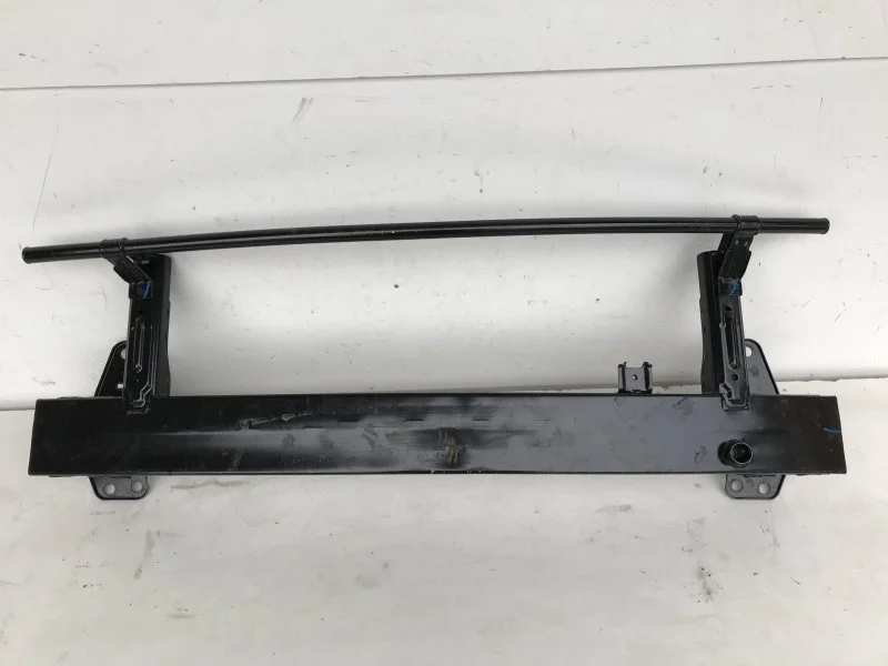 Усилитель передней панели Kia Rio 2017-2021 64900H0500 4, передний