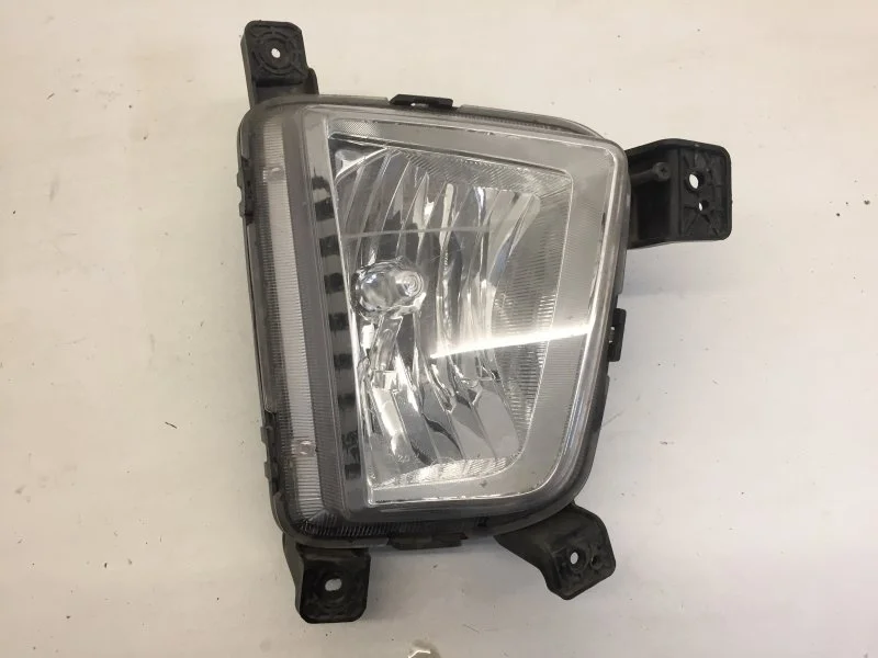 Фара противотуманная Hyundai Creta 2016-2021 92202M0000 1, передняя правая