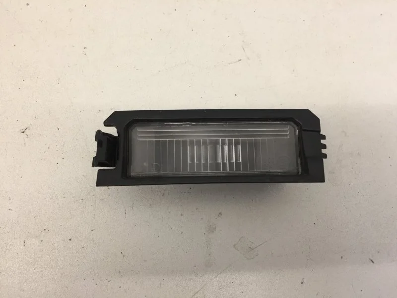 Фонарь подсветки номерного знака Kia Rio 2018-2021 92501F6000 4, задний левый