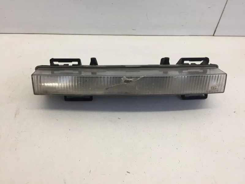 Дневной ходовой огонь Mercedes-Benz Ml-Klasse 2015-2018 A2049065401 W166, передний левый